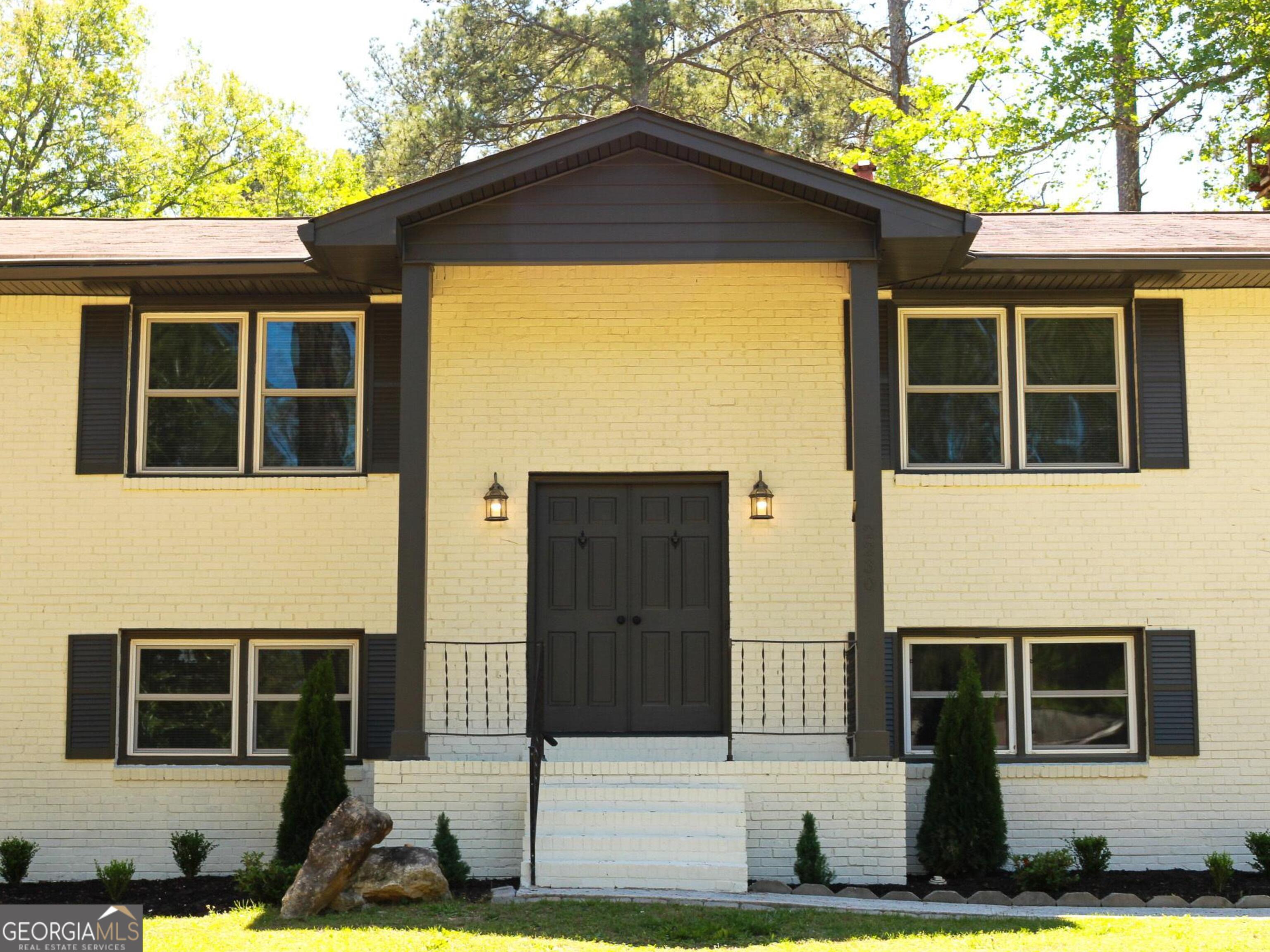 2230 SW ROLLING ACRES CT