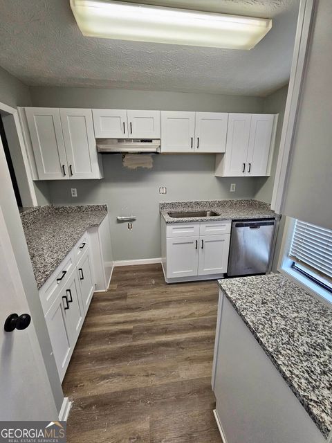 MLS: 10496350