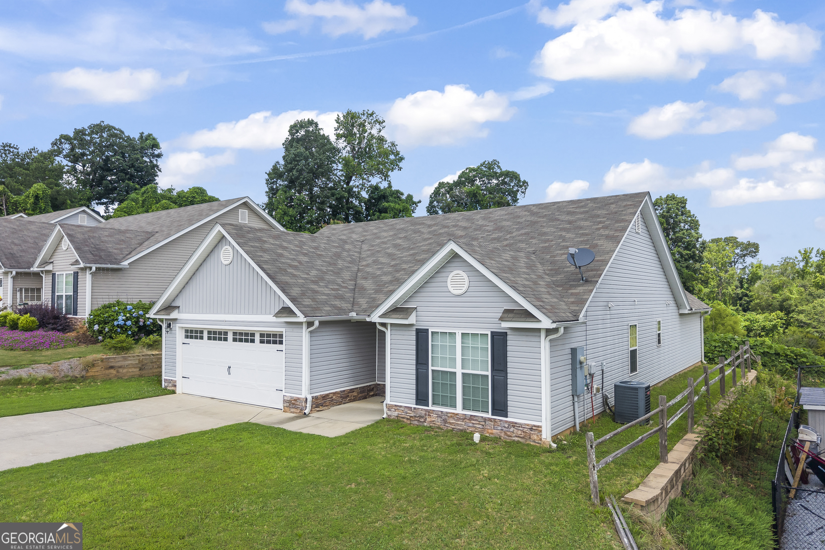 289 Jameston DR