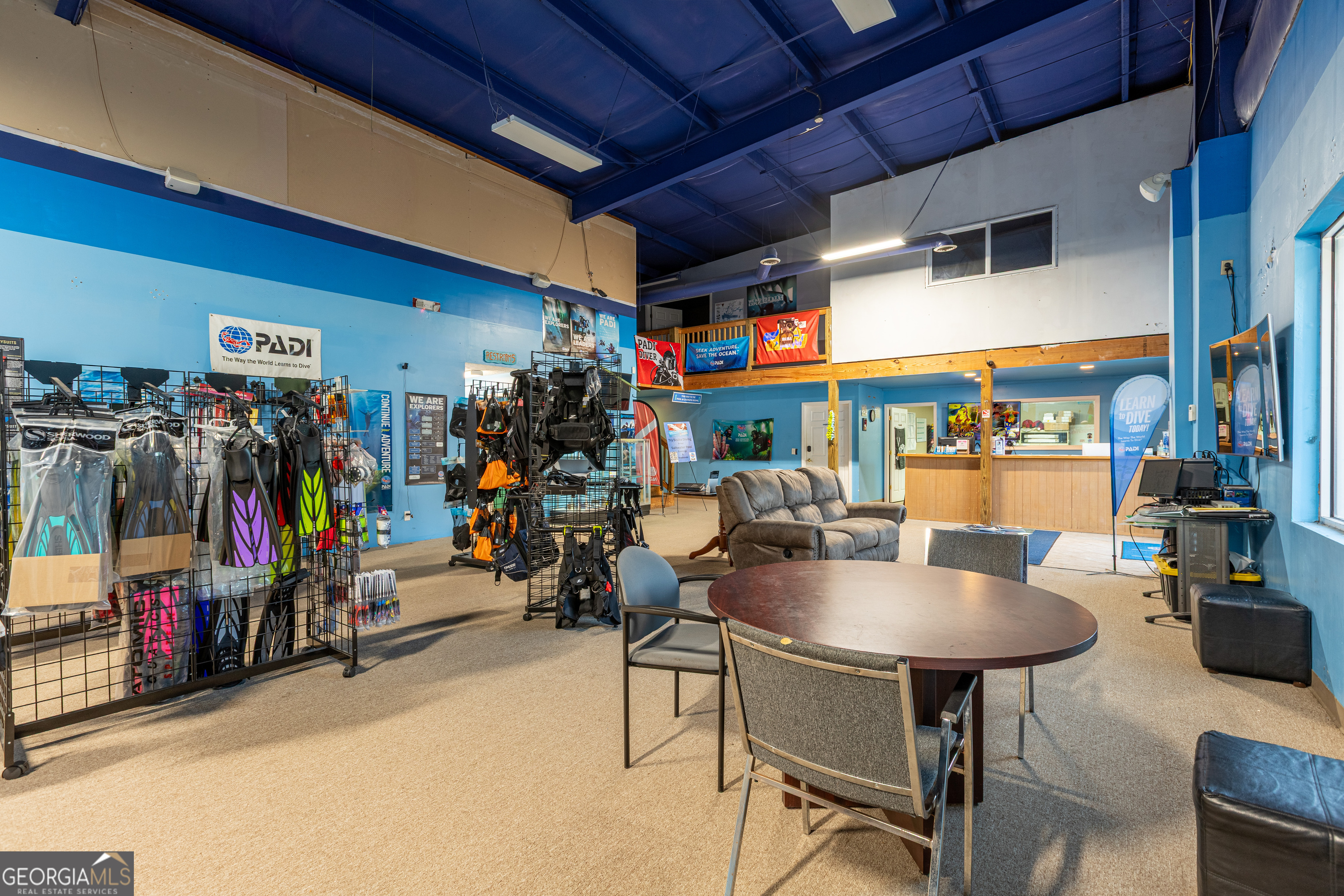 5870 Veterans PKWY STE K