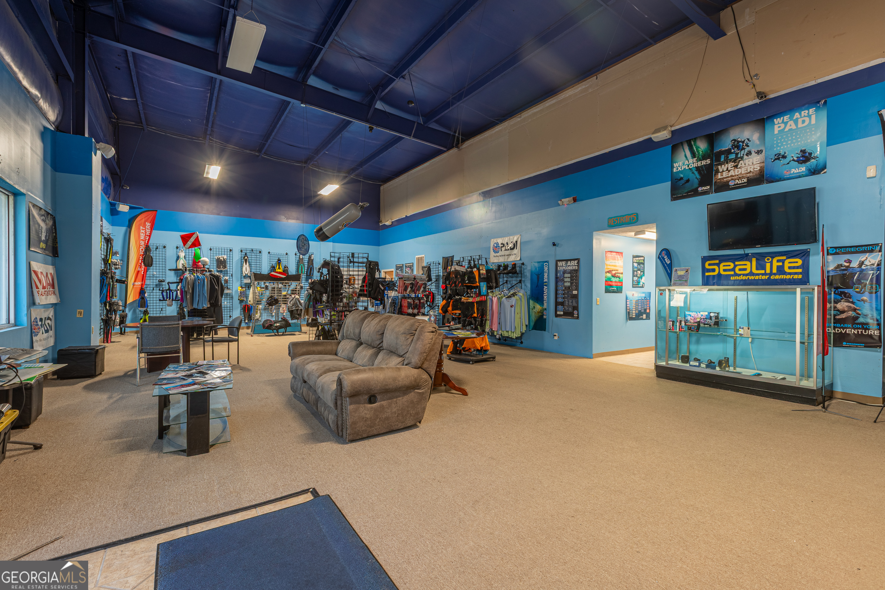 5870 Veterans PKWY STE K