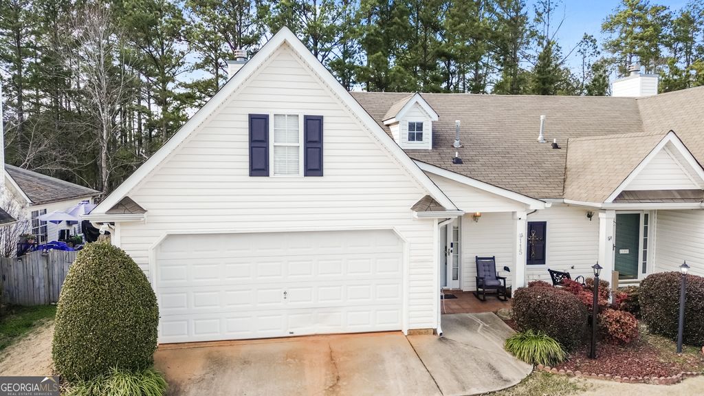 Photo of 115 Courtyard Lane, Newnan, GA 30265 (MLS # 10690908)