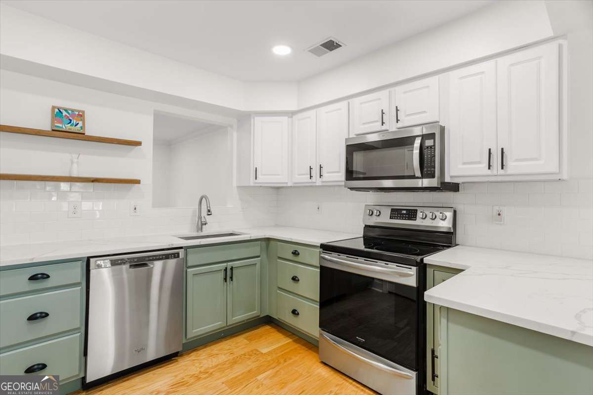 Village of Dunwoody - Residential