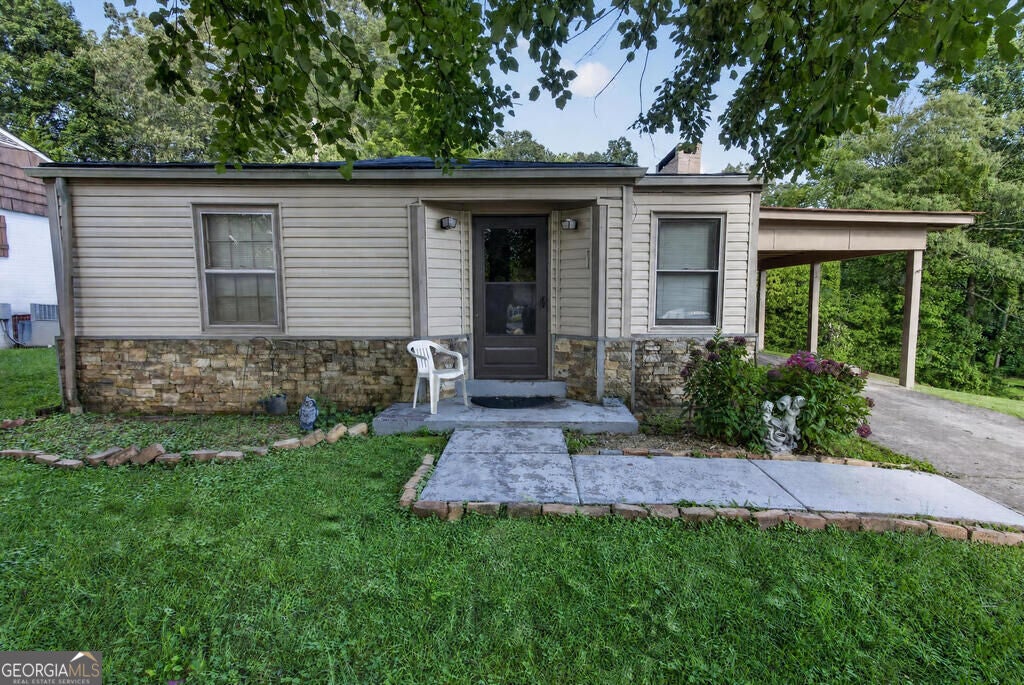 Photo of 959 Hillcrest Drive, Mc Caysville, GA 30555 (MLS # 10841405)