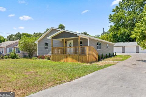 A home in Rossville