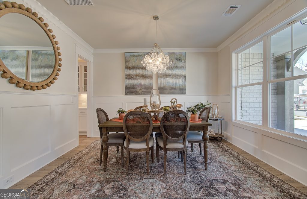 683 Secret Garden LN