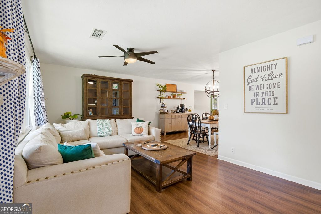 Photo of 5080 Maryland Drive NW, Acworth, GA 30101 (MLS # 10659216)