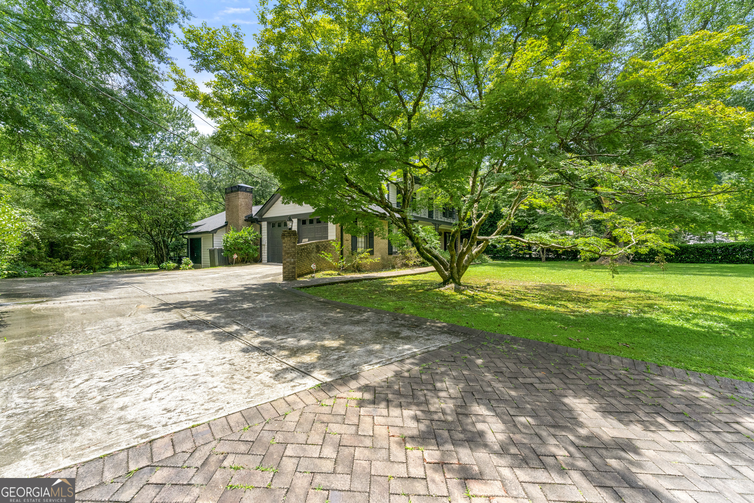 955 Landmark DR