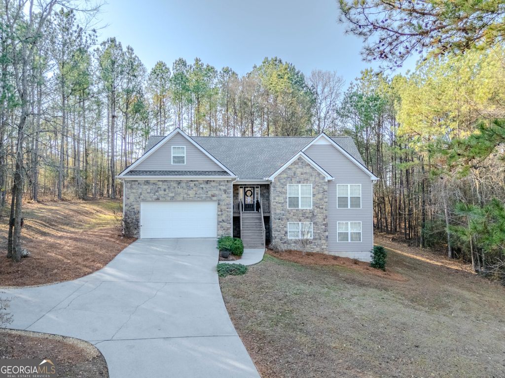 Photo of 24 View Drive SE, Rome, GA 30161 (MLS # 10661858)