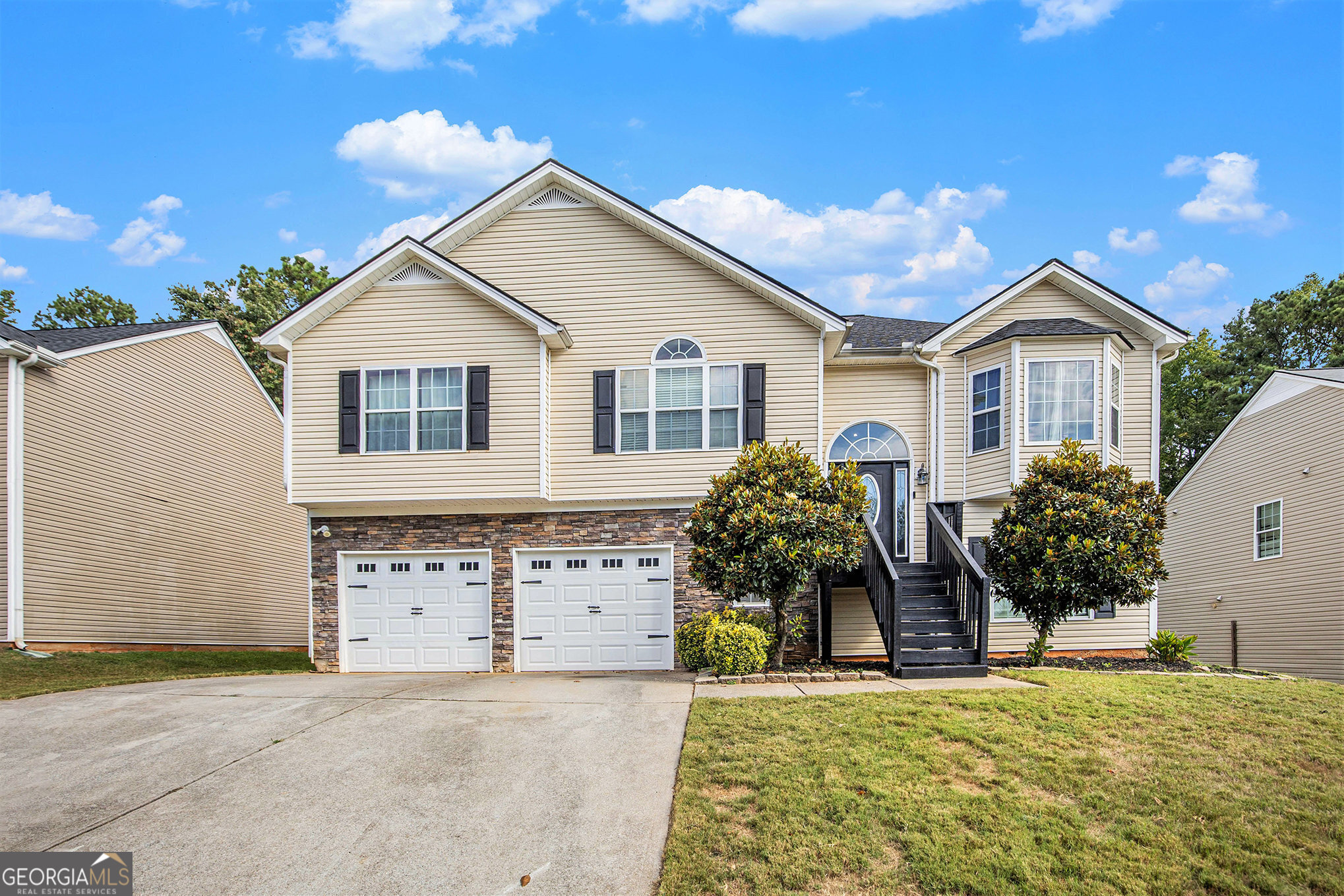 This oversized split-foyer is ready for its new owner! This gorgeous home features a spacious floorplan with hardwoods, an entertainer's kitchen, and a living area with its own porch, perfect for enjoying your morning coffee. The finished basement space features one spacious bedroom and a full bath. Enjoy a backyard oasis including a large deck, and flat manicured backyard. Home is located convenient to I20 and is in a USDA Eligible area.
