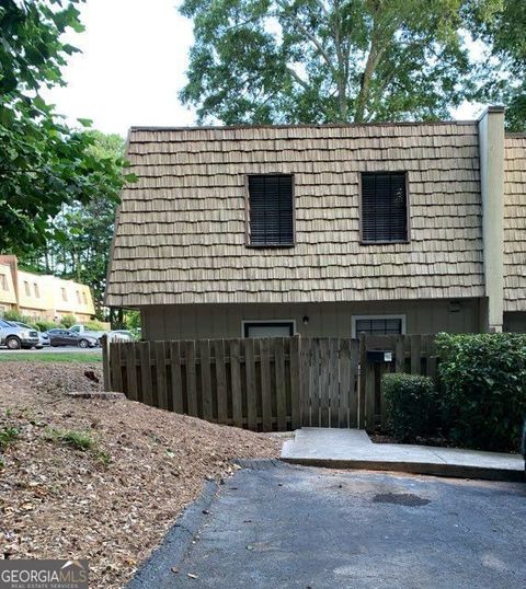 1337 Woodstone TRCE Morrow GA 30260