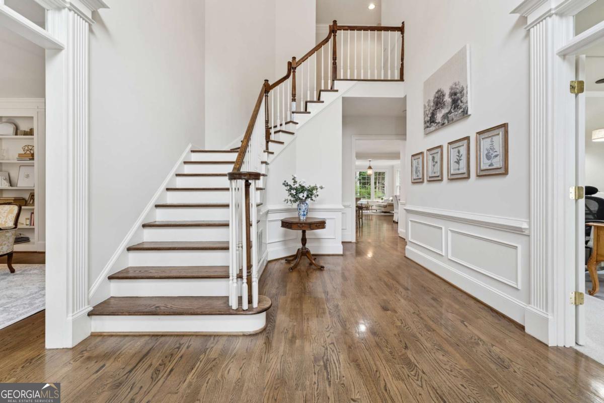 775 Barberry DR