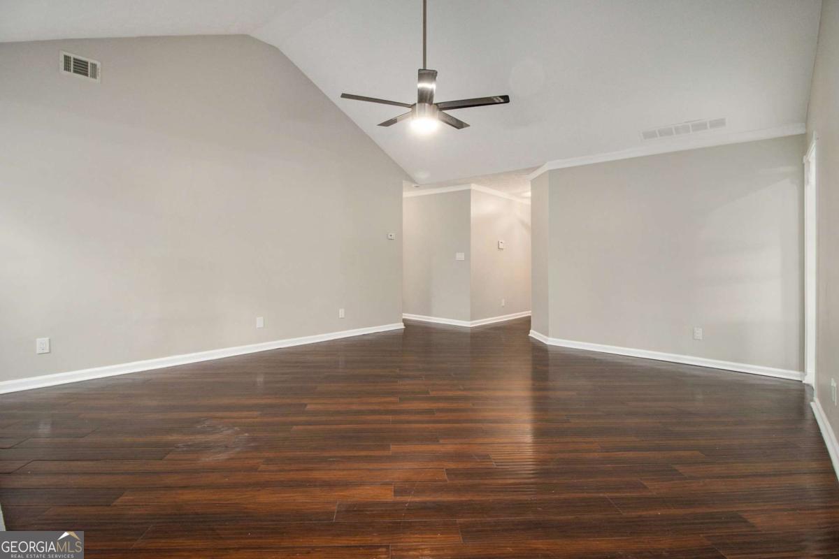 Owens Pond - Residential