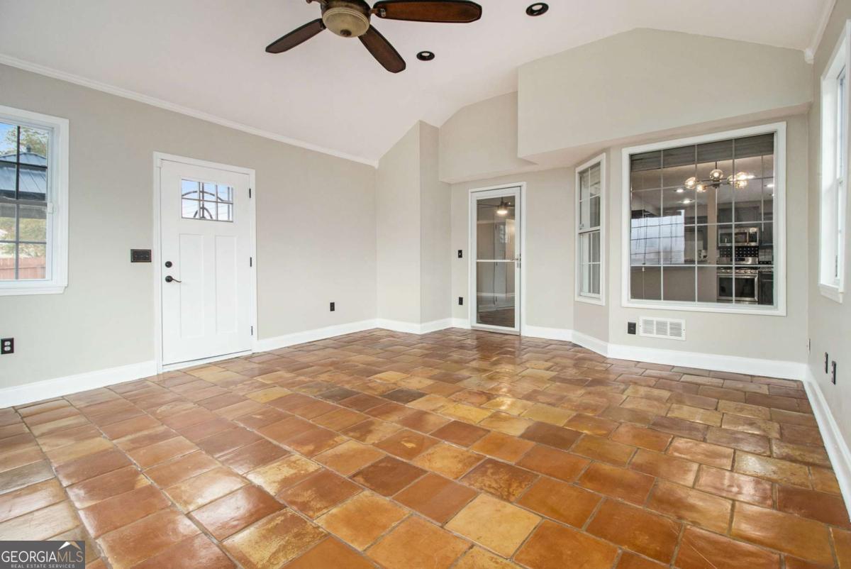 Owens Pond - Residential