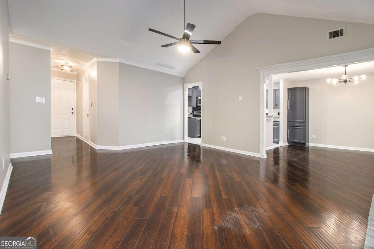 Owens Pond - Residential