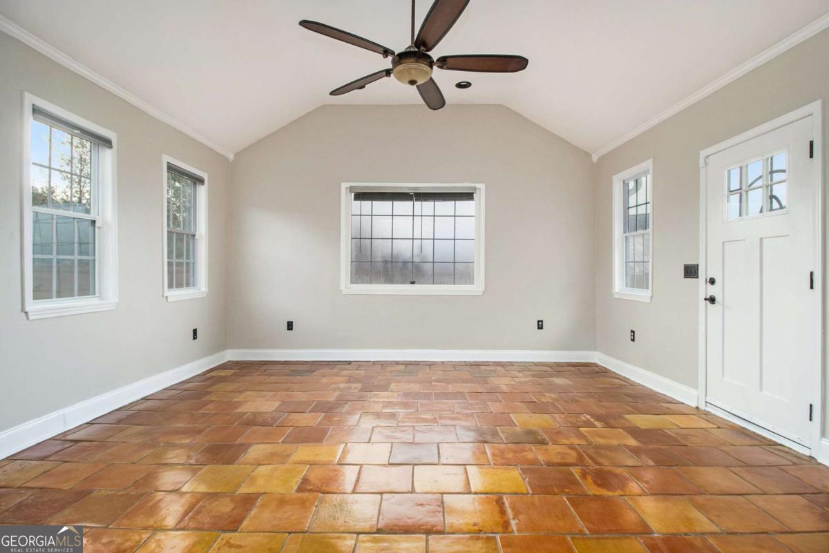 Owens Pond - Residential