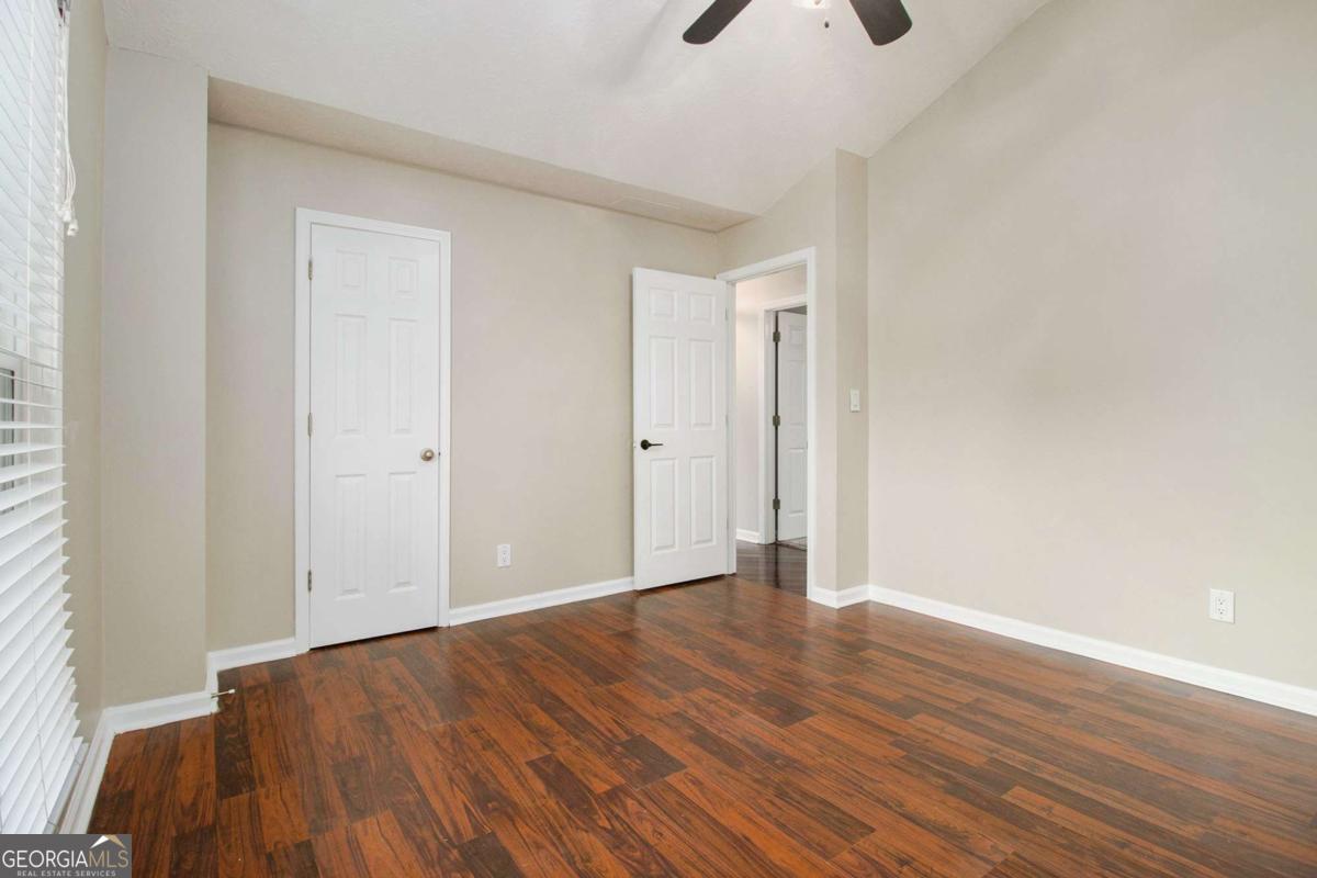 Owens Pond - Residential