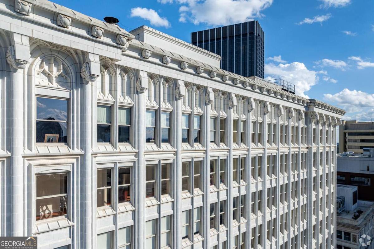 Healey Building - Residential