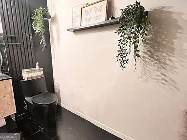 Healey Building - Residential