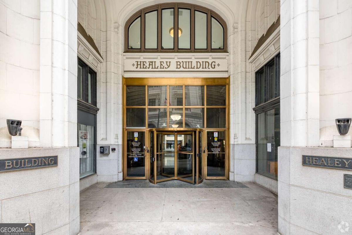 Healey Building - Residential