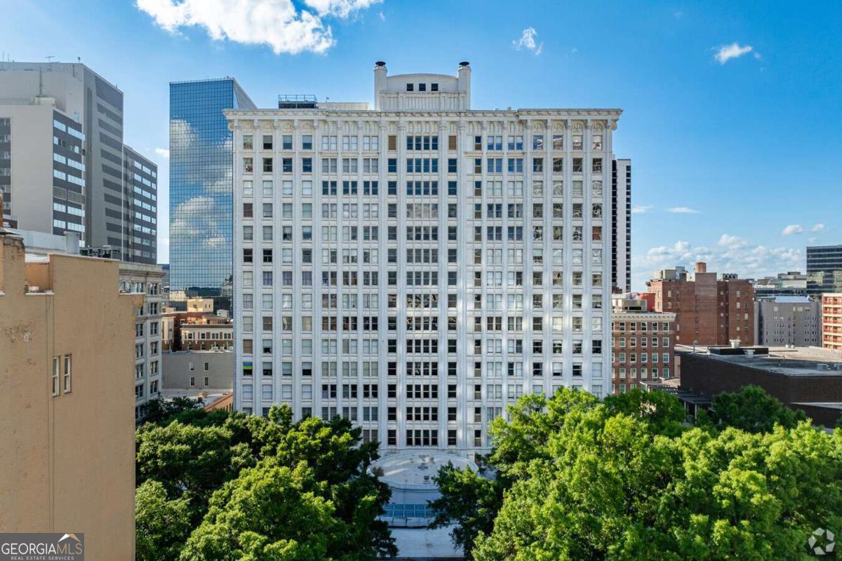 Healey Building - Residential