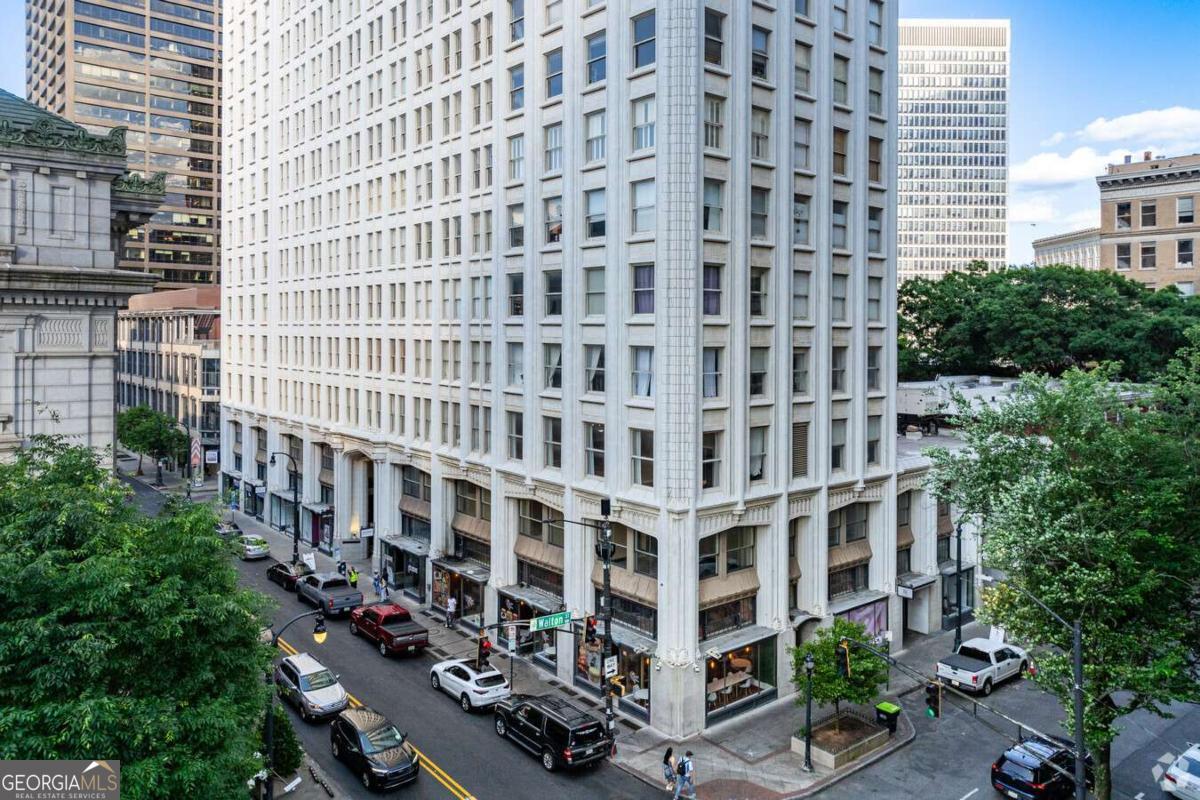 Healey Building - Residential