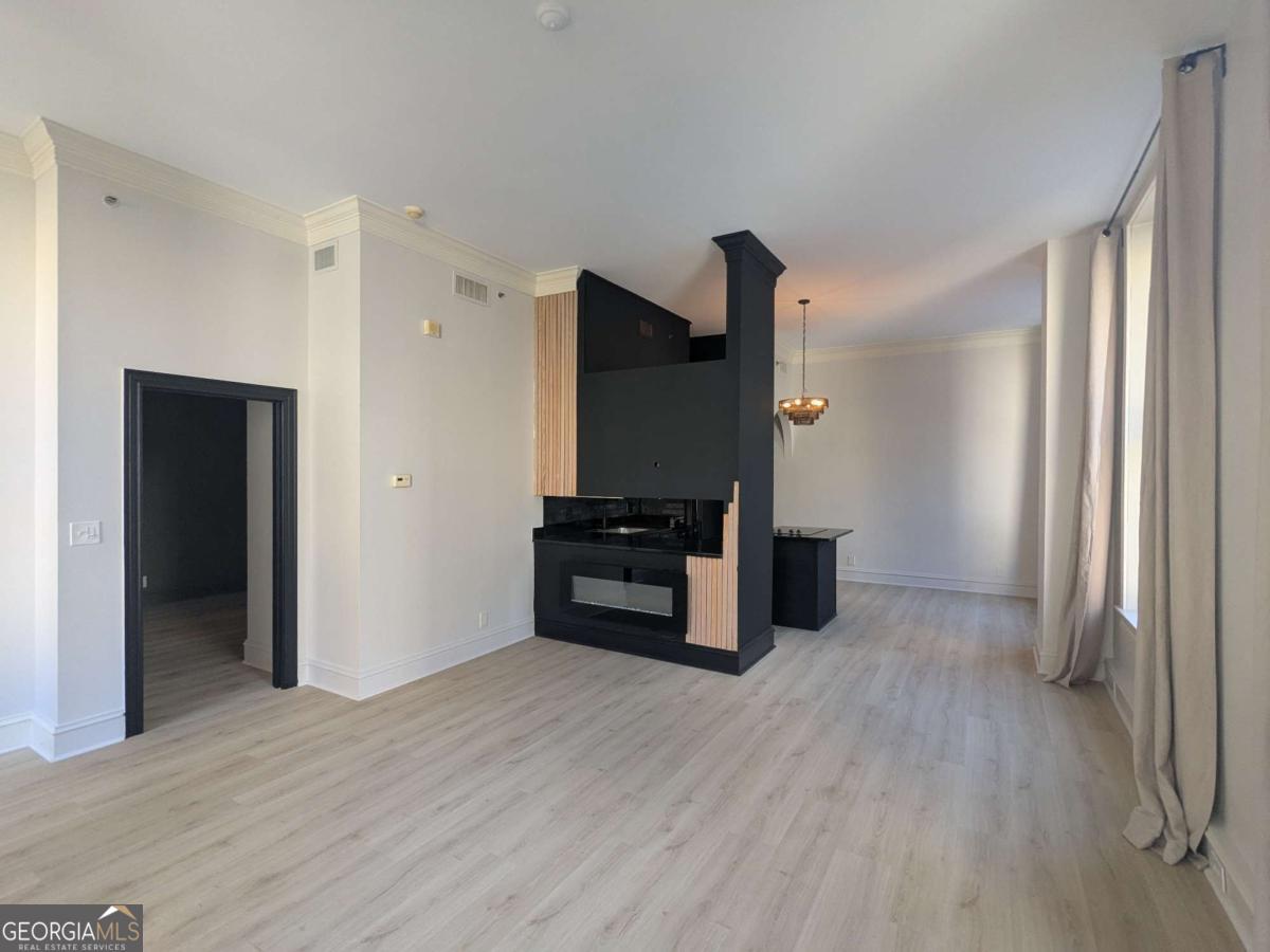 Healey Building - Residential