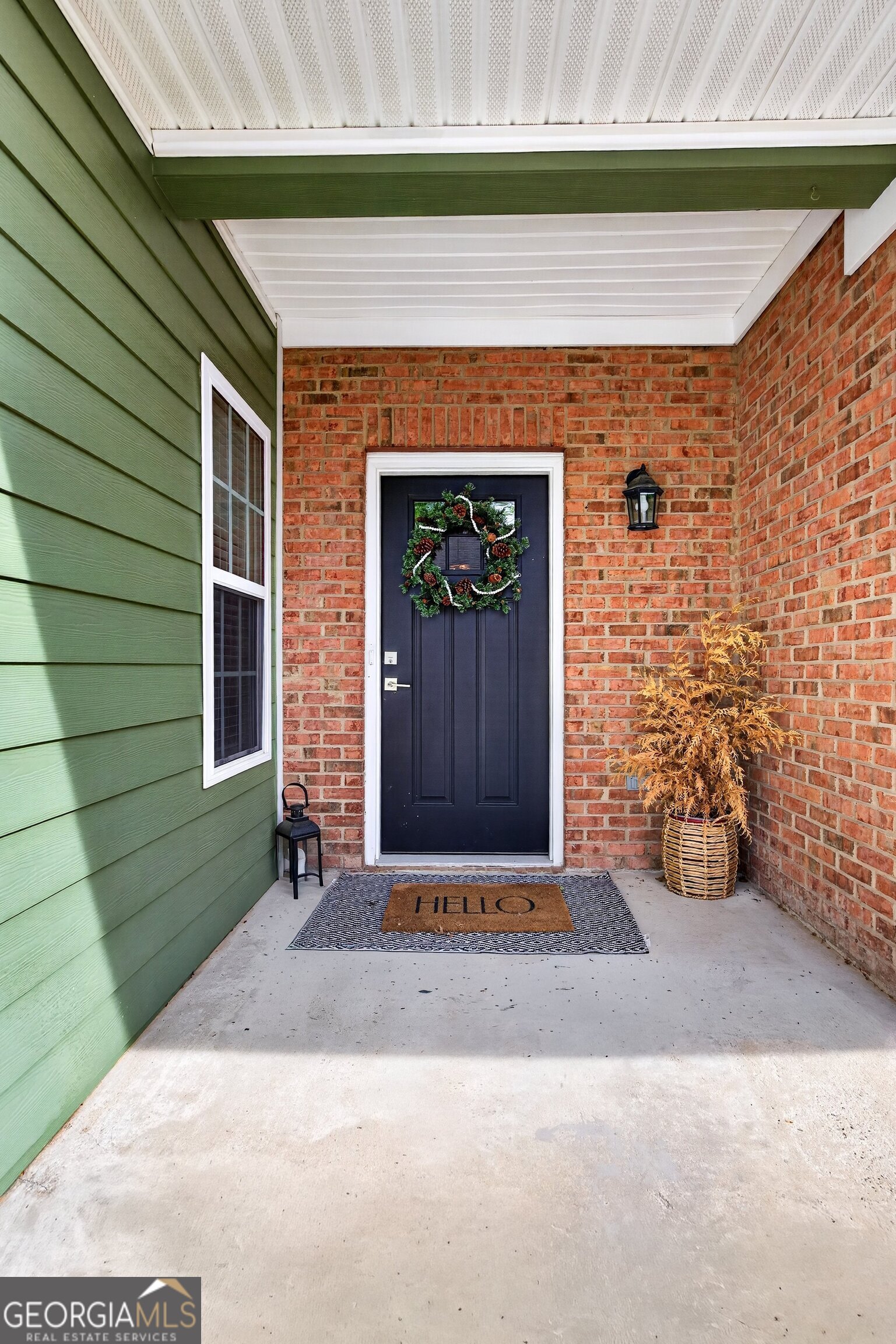 4304 Commonwealth CIR