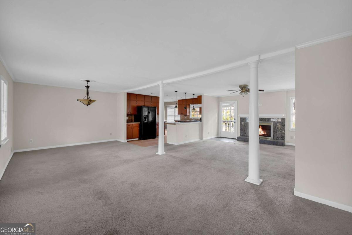 3260 Hidden Forest DR