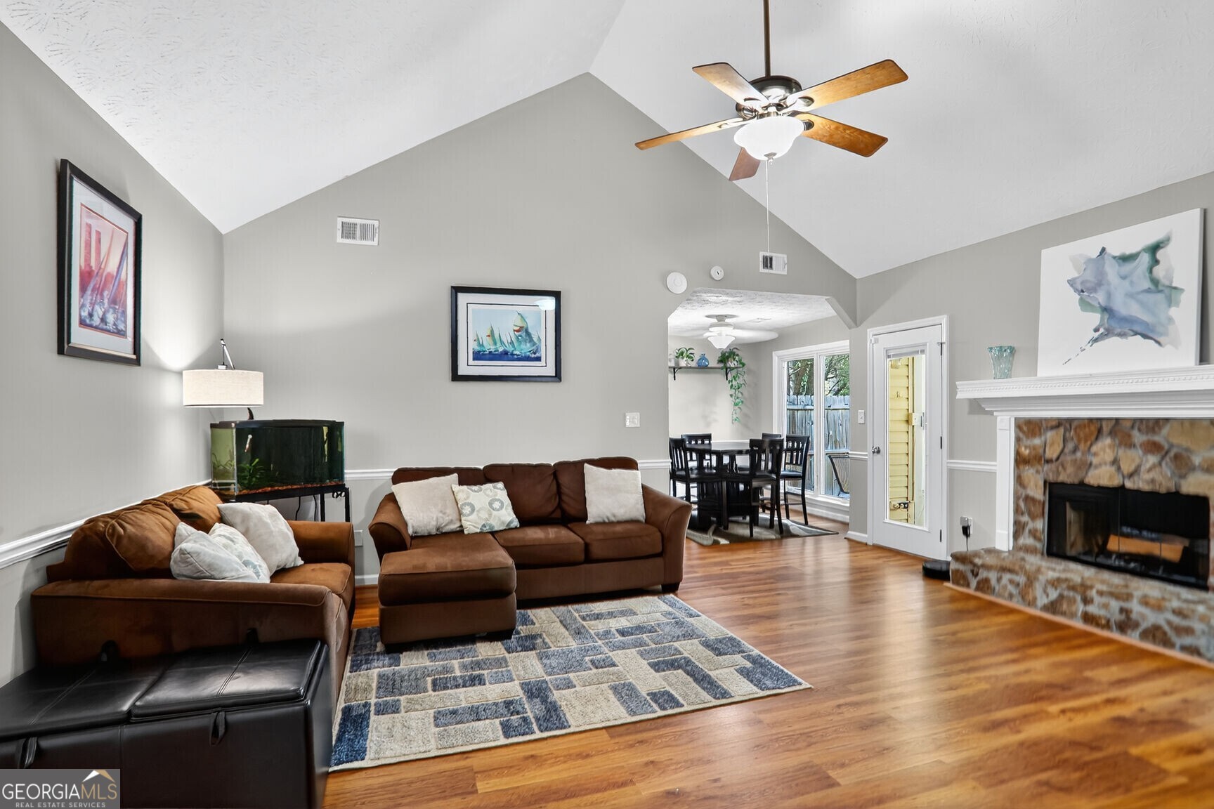 2555 Lakeview TRL