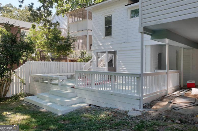 32 Highland DR NE