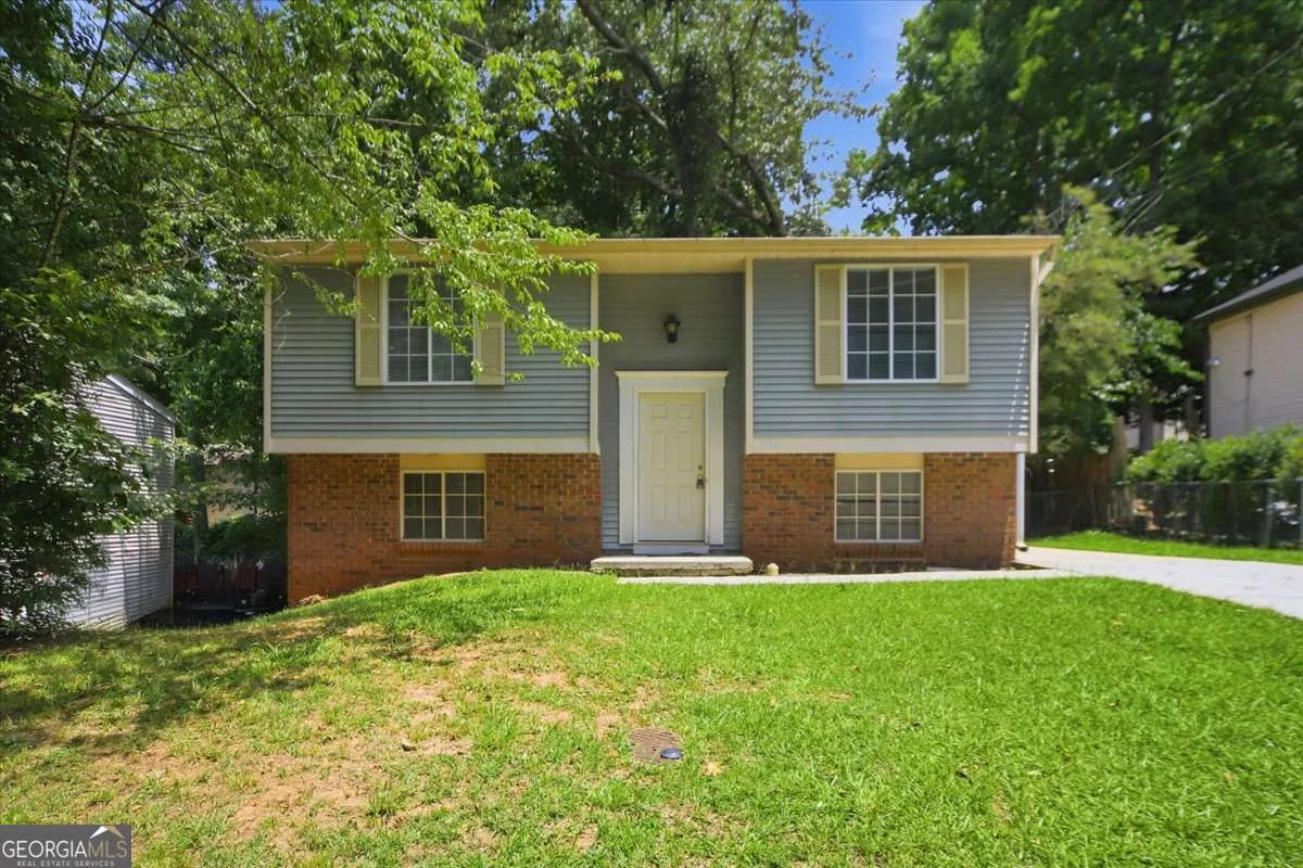 2116 Scarbrough Road