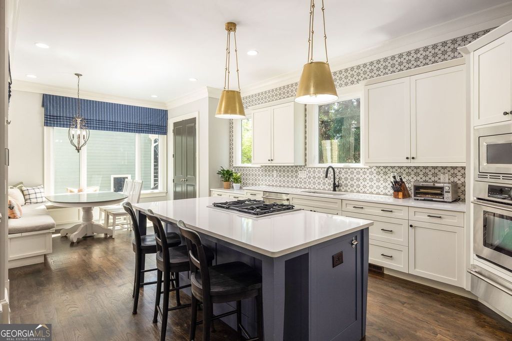 Photo of 125 Bucher Drive, Decatur, GA 30030 (MLS # 10717645)