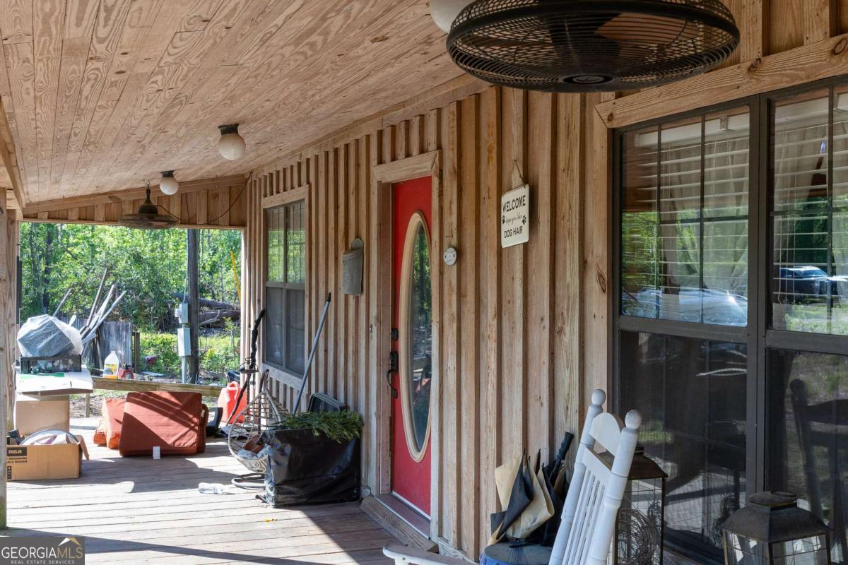5723 Race Track RD