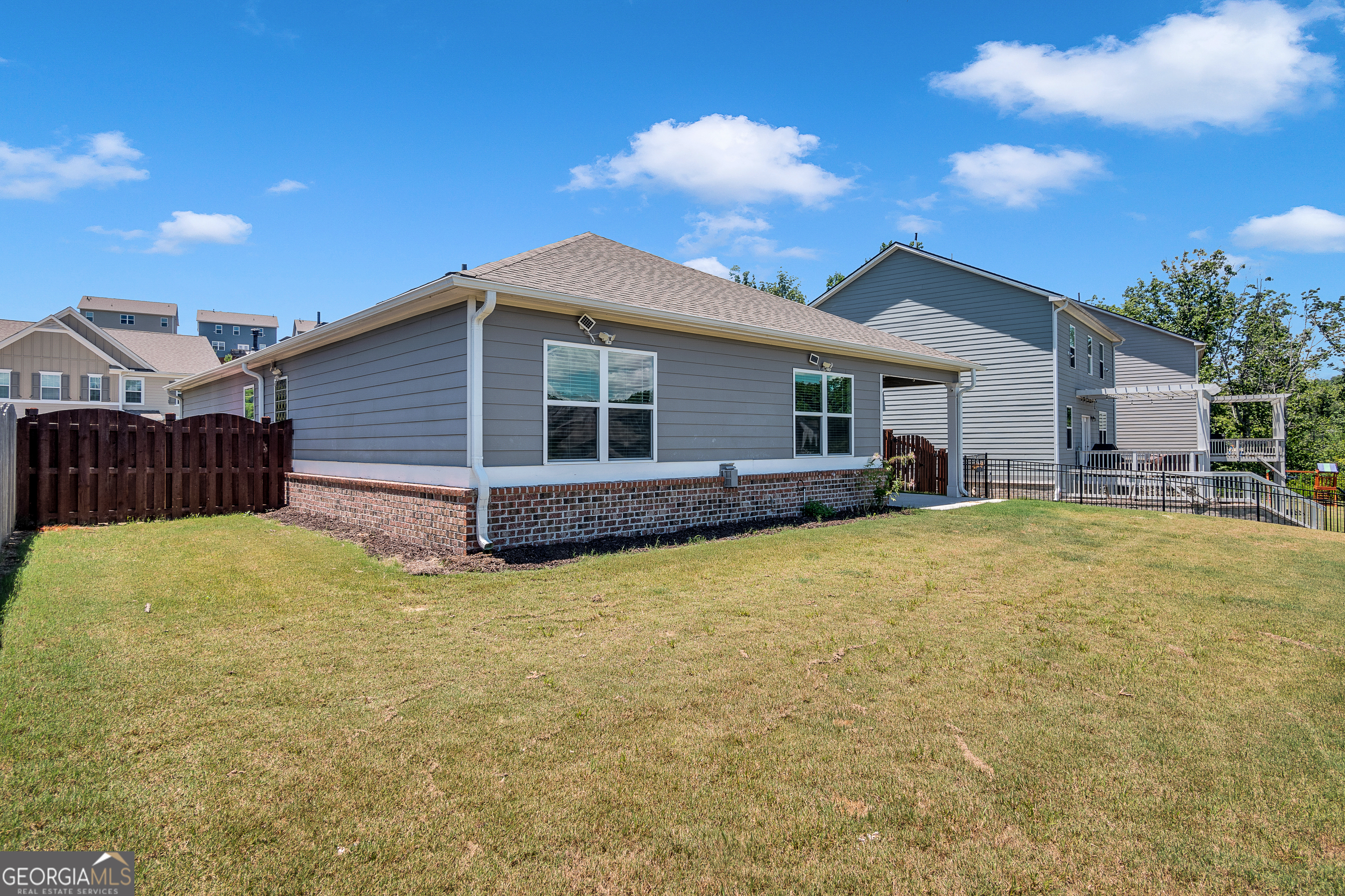 STERLING ON THE LAKE - Residential