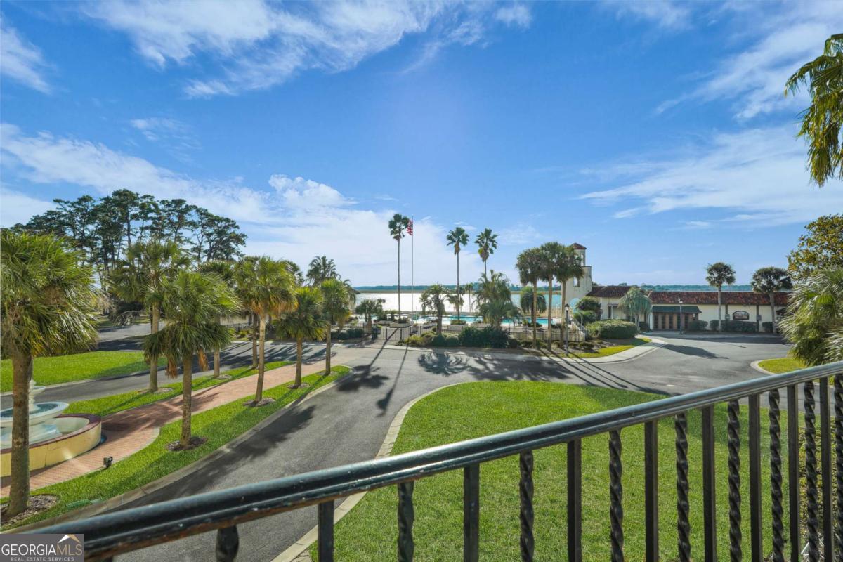 700 Wilmington Island RD 201