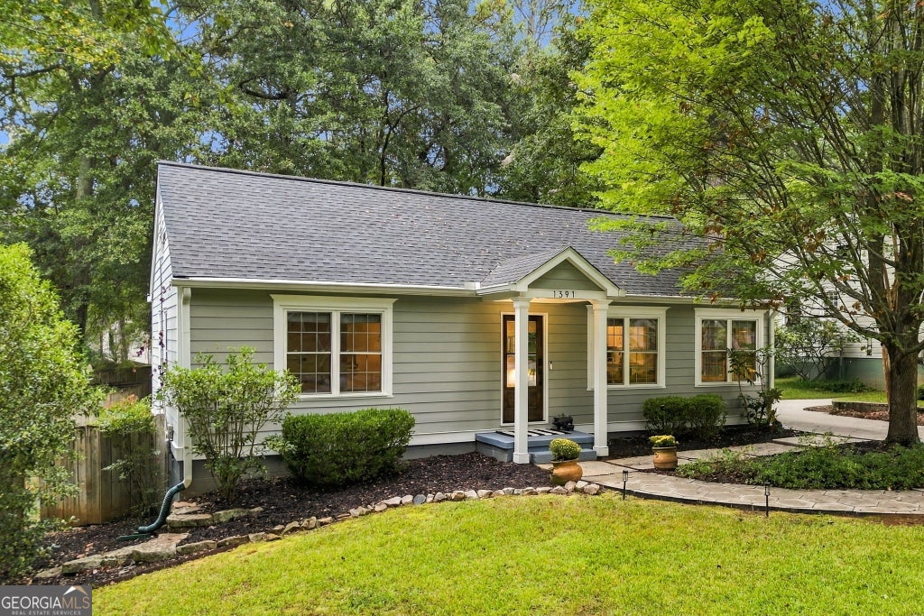 Photo of 1391 Oldfield Road, Decatur, GA 30030 (MLS # 10868264)