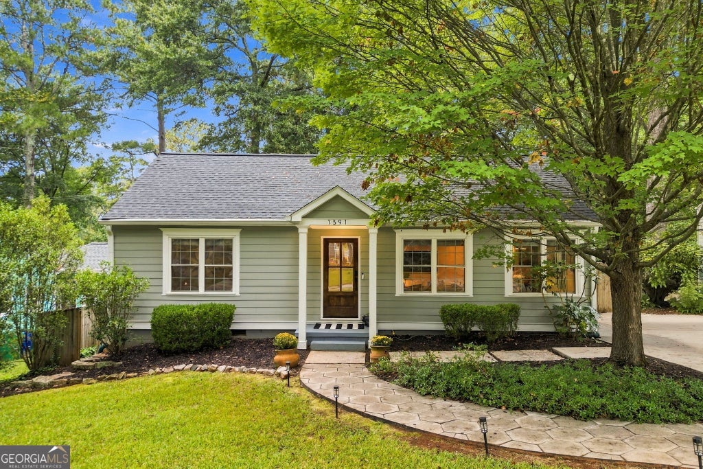 Photo of 1391 Oldfield Road, Decatur, GA 30030 (MLS # 10868264)