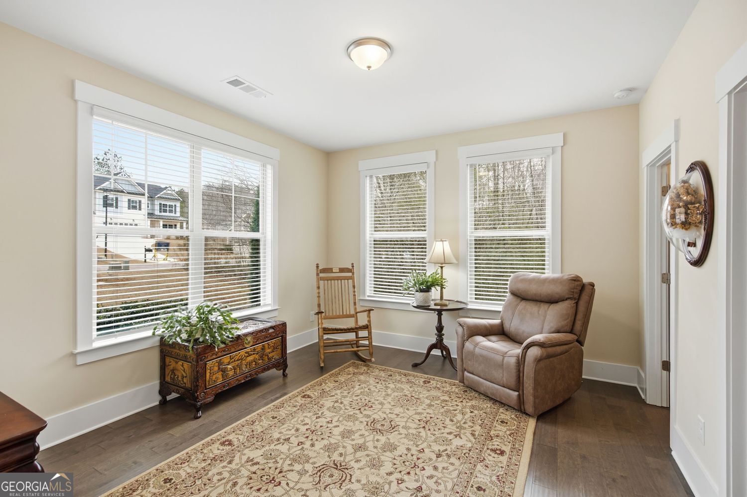 5876 Woodland Park CT