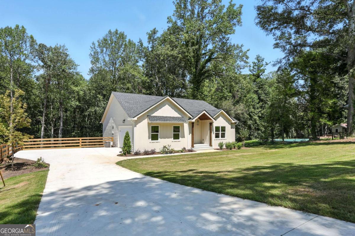 2650 Westview CIR