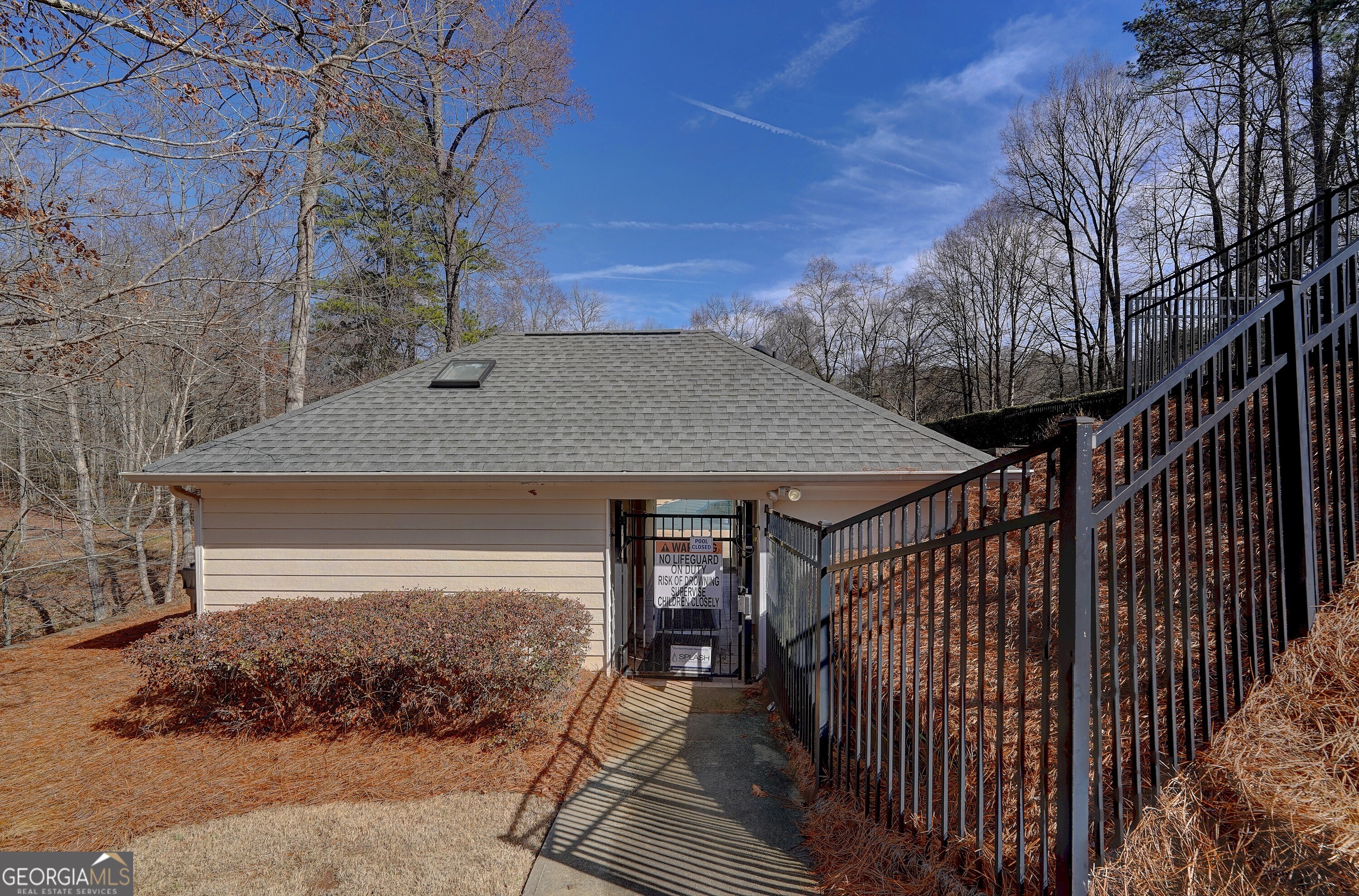 Kennesaw, Georgia 30144, United States, 4 Bedrooms Bedrooms, ,4 BathroomsBathrooms,Residential,Pending,4254