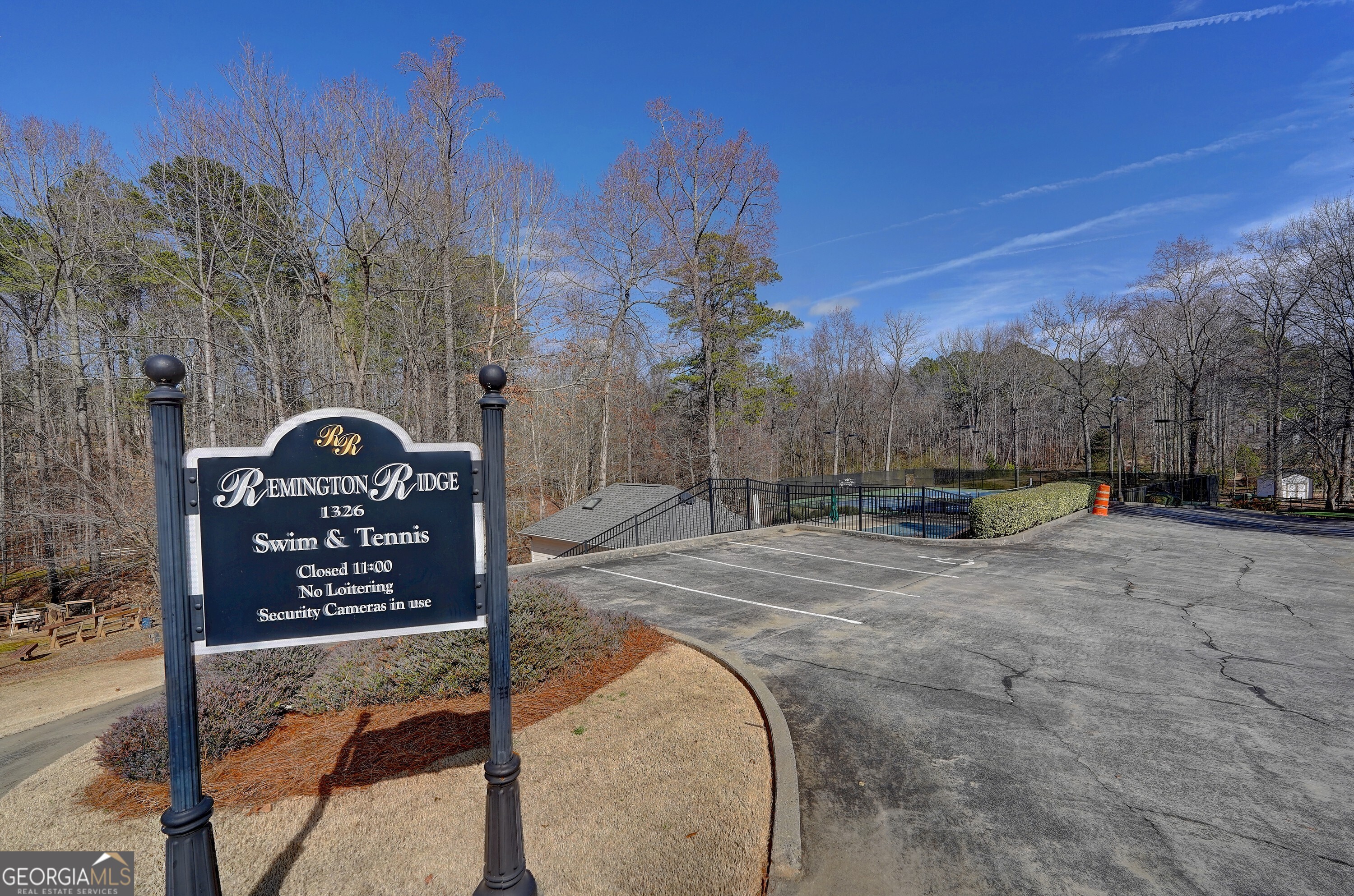 Kennesaw, Georgia 30144, United States, 4 Bedrooms Bedrooms, ,4 BathroomsBathrooms,Residential,Pending,4254