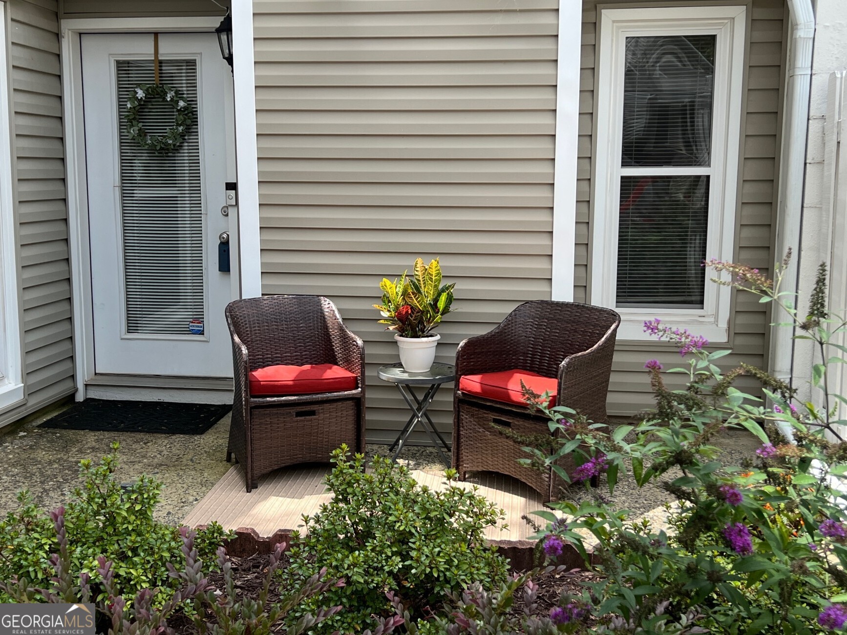 1519 Planters Ridge LN