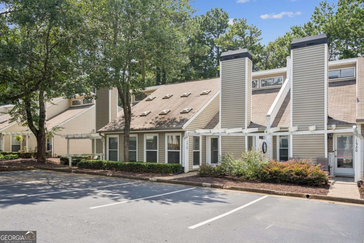 1519 Planters Ridge LN
