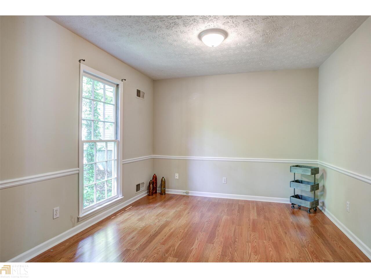 Plymouth Lane - Residential