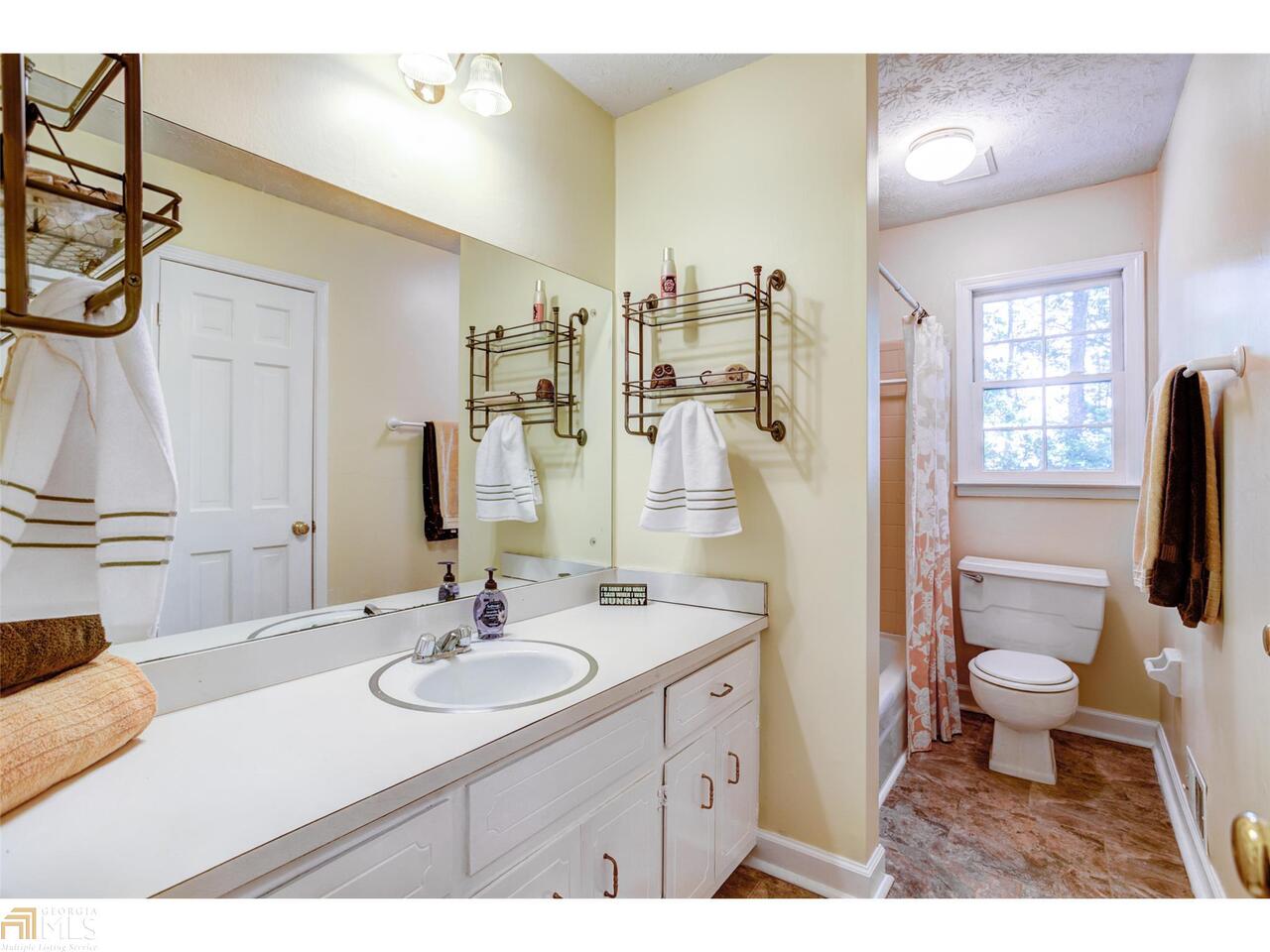 Plymouth Lane - Residential