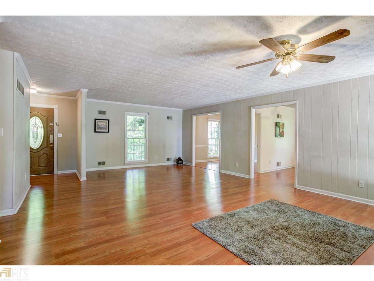 Plymouth Lane - Residential