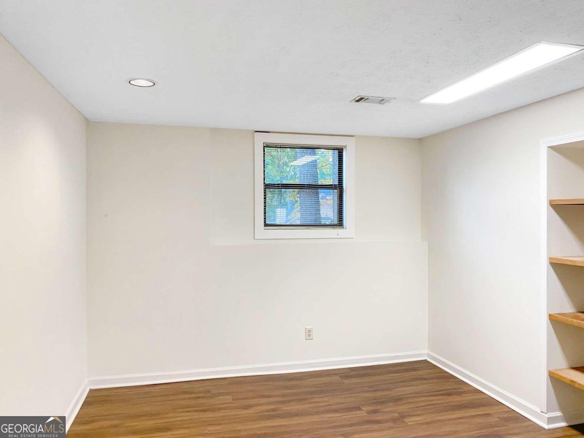 Churchill Falls - Residential Lease