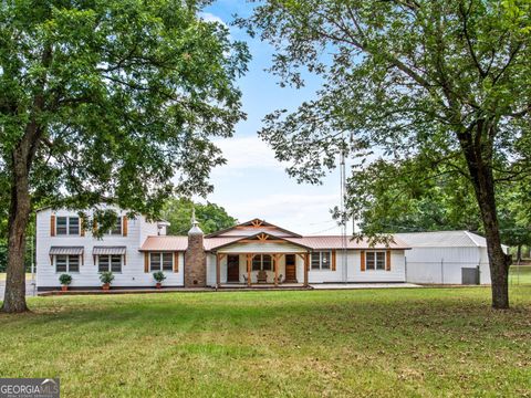 A home in Comer