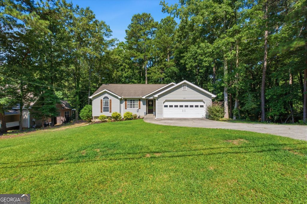 Photo of 3009 Lakeview Parkway, Villa Rica, GA 30180 (MLS # 10808233)
